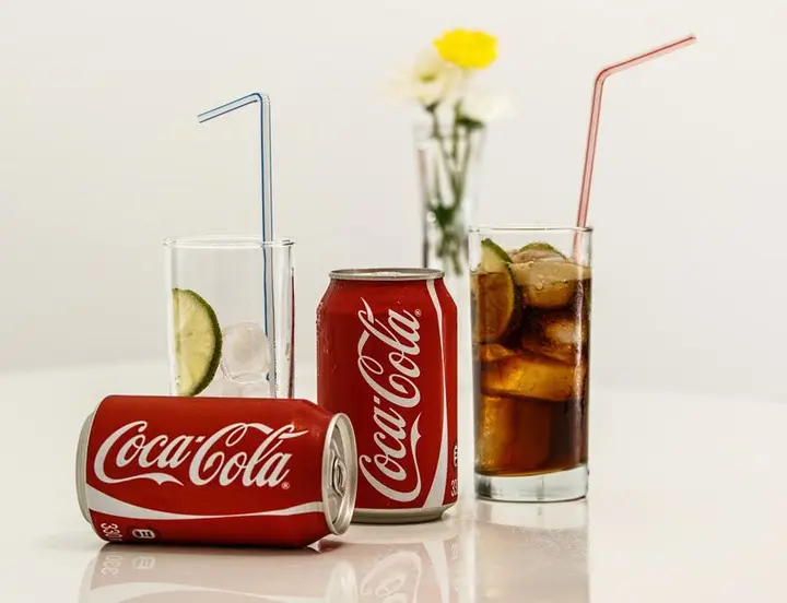 Illustrative free stock food photo for Dr Pepper (Small) (not official brand photography)